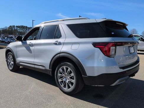 New 2026 Ford Explorer Platinum image 6