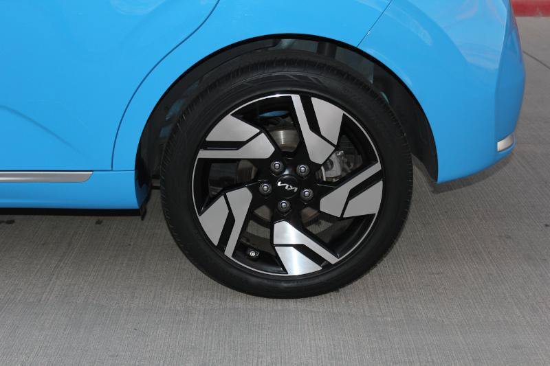 Used 2024 Kia Soul GT-Line FWD image 38