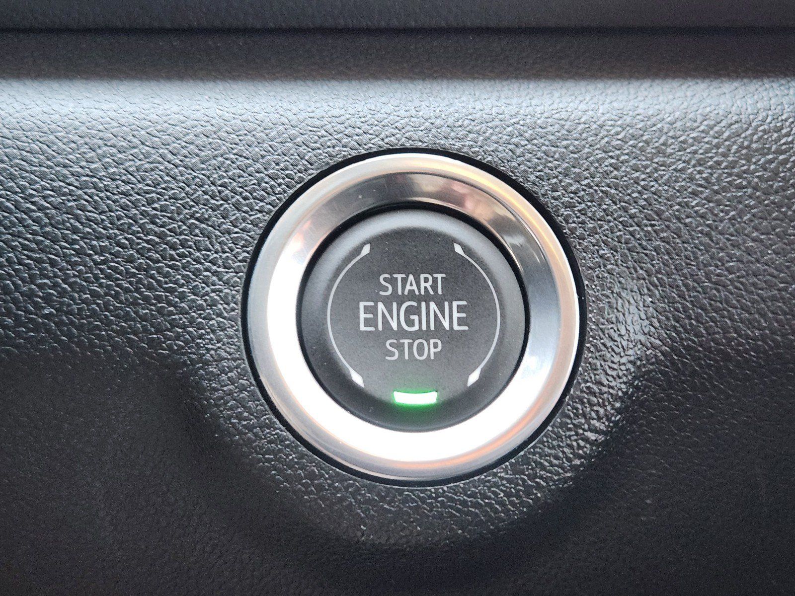 Used 2026 GMC Terrain Denali AWD/4WD image 18