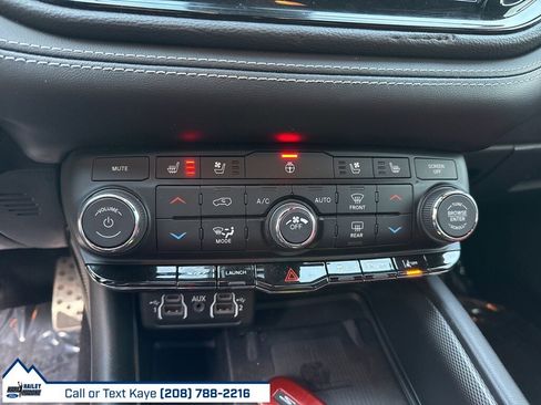 Used 2021 Dodge Durango SRT w/ Technology Group image 28