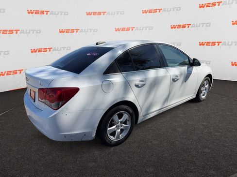 Used 2016 Chevrolet Cruze LT FWD image 5