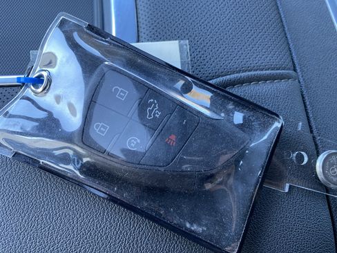 Used 2022 Chevrolet Silverado 1500 LTZ w/ LTZ Premium Package image 43