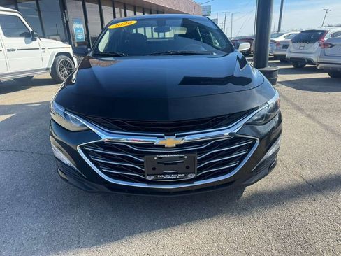 Used 2020 Chevrolet Malibu LT image 3