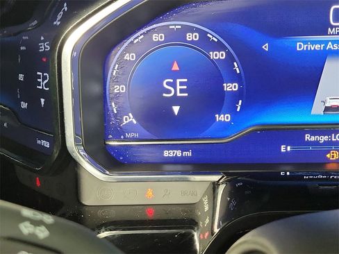 Used 2024 Chevrolet Silverado 1500 LT image 23