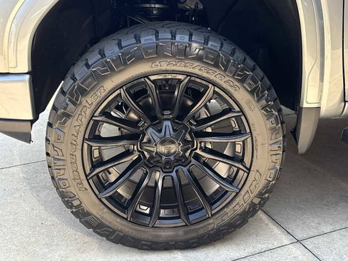 New 2025 GMC Sierra 1500 Elevation w/ Elevation Premium Package image 36