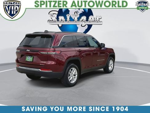 Certified 2024 Jeep Grand Cherokee Laredo X AWD/4WD image 9