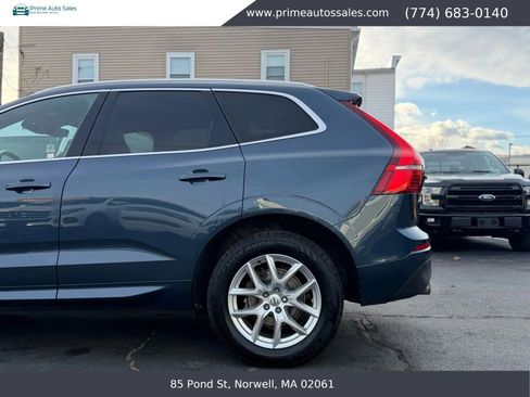 Used 2020 Volvo XC60 T5 Momentum image 10