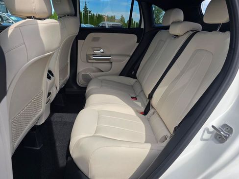 New 2026 Mercedes-Benz GLA 250 4MATIC image 18