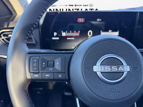 New 2026 Nissan Kicks SR w/ SR Premium Package AWD/4WD image 25