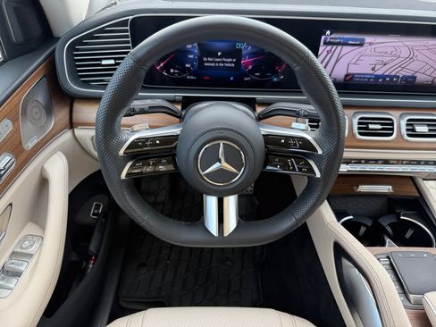 Certified 2024 Mercedes-Benz GLS 450 4MATIC image 14
