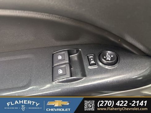 Used 2022 Chevrolet Colorado LT w/ Fleet Safety Package image 16