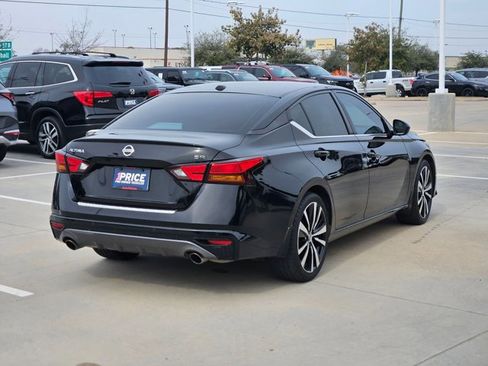 Used 2021 Nissan Altima 2.5 SR image 5
