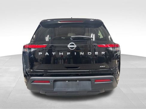 Used 2025 Nissan Pathfinder SV image 10