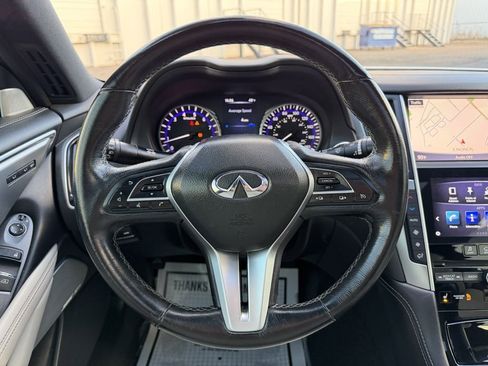 Used 2018 INFINITI Q60 3.0t Luxe w/ Sensory Package 3.0T Luxe image 21