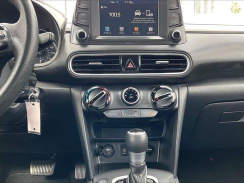 Used 2019 Hyundai Kona SE image 33