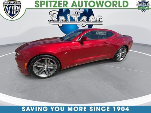 Used 2017 Chevrolet Camaro LT RWD image 4
