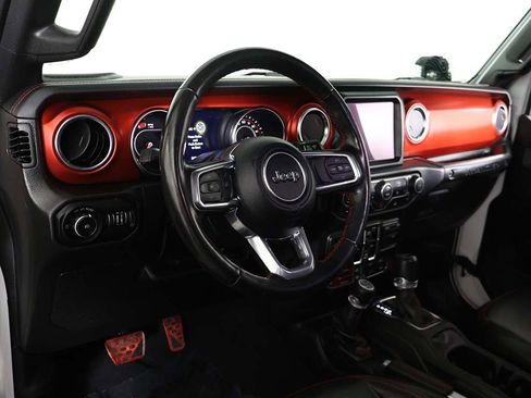 Used 2022 Jeep Wrangler Unlimited Rubicon w/ Cold Weather Group image 24