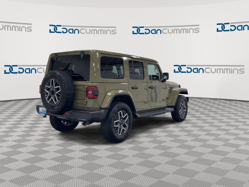 New 2026 Jeep Wrangler Unlimited Sahara AWD/4WD image 8