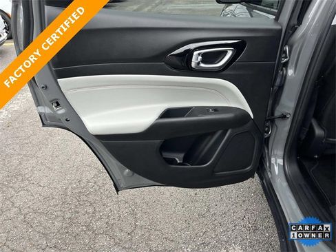 Certified 2022 Jeep Compass Limited image 18