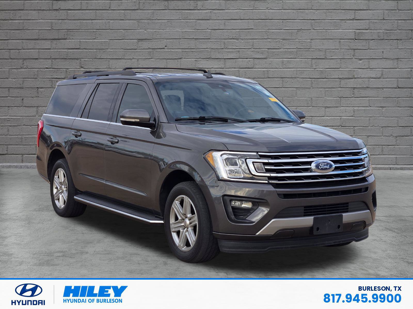 Used 2018 Ford Expedition Max XLT w/ Equipment Group 202A RWD image 2