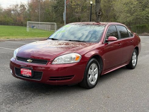 Used 2009 Chevrolet Impala LT w/ Luxury Edition Package image 1
