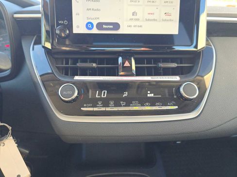 Certified 2024 Toyota Corolla LE image 29