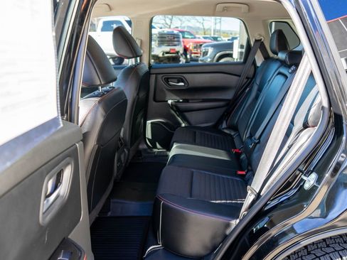 Used 2025 Nissan Rogue SV w/ Rock Creek Premium Package image 12