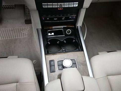 Used 2015 Mercedes-Benz E 350 4MATIC Wagon image 28