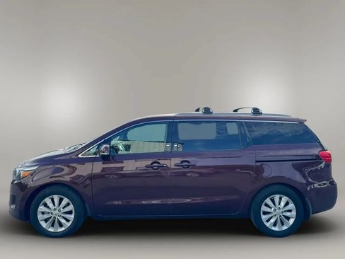 Used 2016 Kia Sedona EX FWD image 5