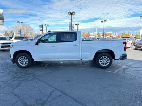 Used 2019 Chevrolet Silverado 1500 LT w/ Z71 Off-Road Package AWD/4WD image 8