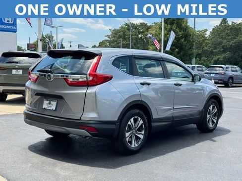 Used 2017 Honda CR-V LX image 3
