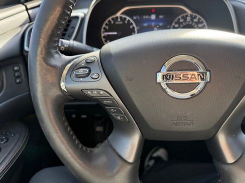 Certified 2022 Nissan Murano Platinum w/ Cargo Package image 18