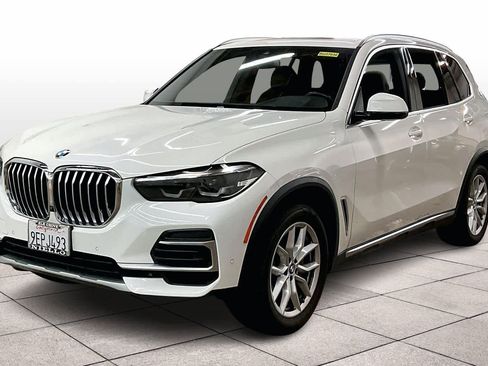 Used 2023 BMW X5 xDrive40i w/ Parking Assistance Package image 1