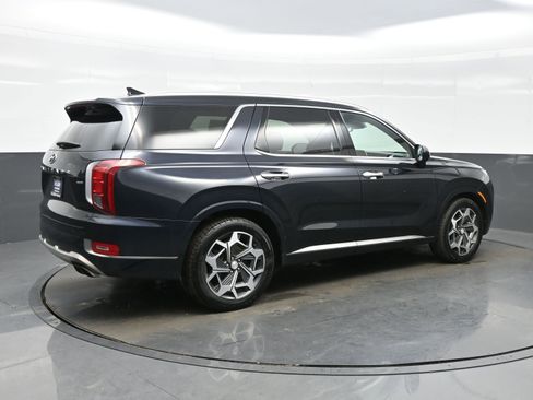 Used 2022 Hyundai Palisade Calligraphy image 6