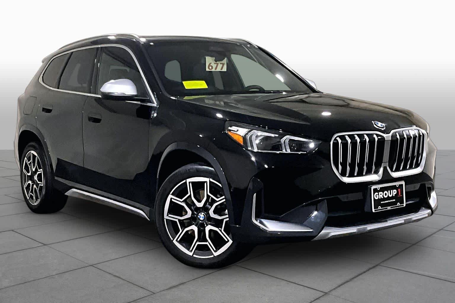 Used 2023 BMW X1 xDrive28i w/ Convenience Package AWD/4WD image 2