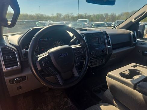 Used 2016 Ford F150 XLT w/ Equipment Group 301A Mid AWD/4WD image 7