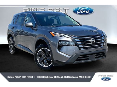 Used 2024 Nissan Rogue SV AWD/4WD image 1