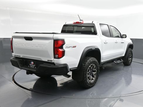 Used 2026 Chevrolet Colorado ZR2 w/ Technology Package image 8
