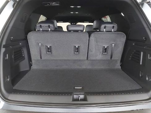 New 2026 Chevrolet Traverse LT w/ Driver Confidence Package AWD/4WD image 27