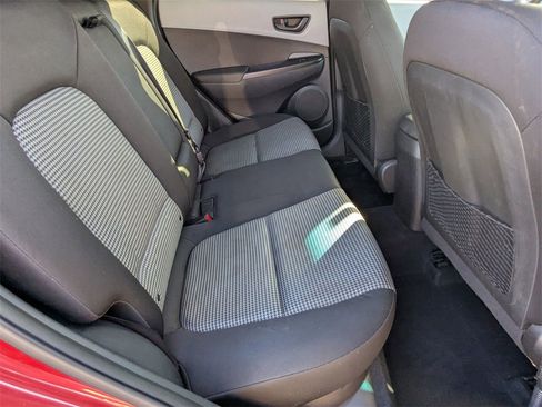 Used 2020 Hyundai Kona SEL image 18