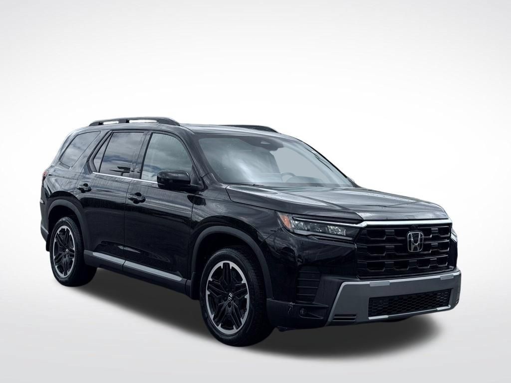 New 2026 Honda Pilot Touring image 4