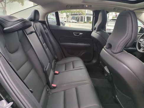 Certified 2025 Volvo S60 B5 Plus AWD/4WD image 29
