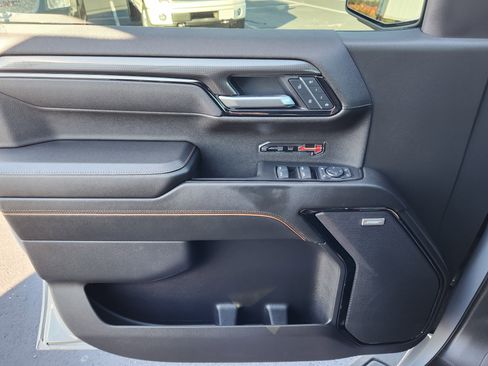 Used 2025 GMC Sierra 1500 AT4 w/ AT4 Premium Package image 23