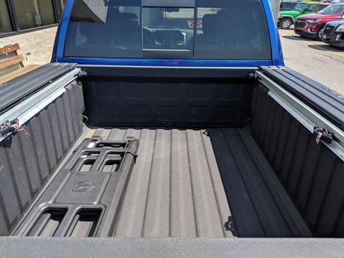 Used 2019 RAM 1500 Big Horn w/ Rambox Value Package image 15