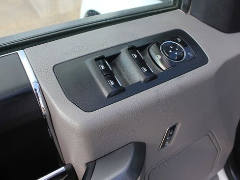 Used 2017 Ford F150 XLT w/ Trailer Tow Package image 30