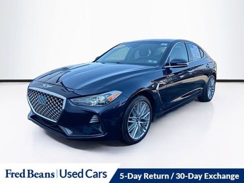 Used 2021 Genesis G70 2.0T AWD/4WD image 3
