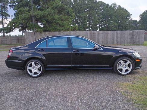 Used 2008 Mercedes-Benz S 550 4MATIC image 5