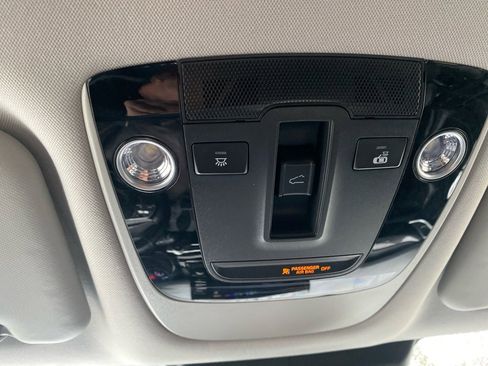 Used 2021 Kia Seltos EX image 18