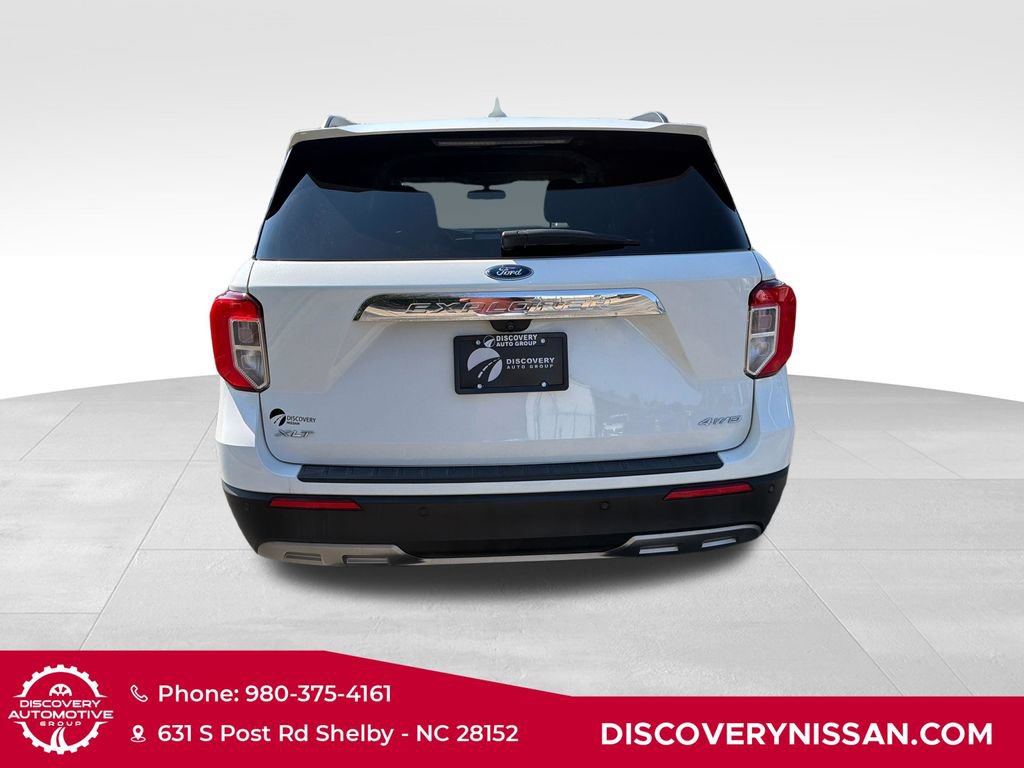 Used 2022 Ford Explorer XLT w/ Equipment Group 202A AWD/4WD image 7