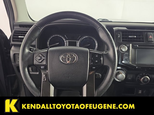 Used 2017 Toyota 4Runner TRD Off-Road Premium AWD/4WD image 15